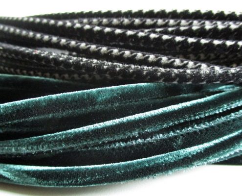 Round braided cords made in leather