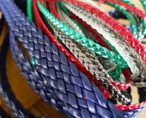 flat braids in leather and synthetic with different sizes flat braids in leather and synthetic with different sizes